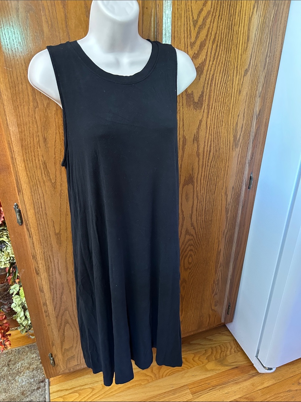 Time and Tru Black Sleeveless A-Line Tank Dress